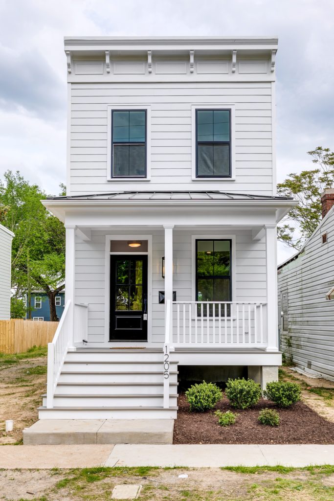 Home with Hardie Plank Arctic White exterior paint color.